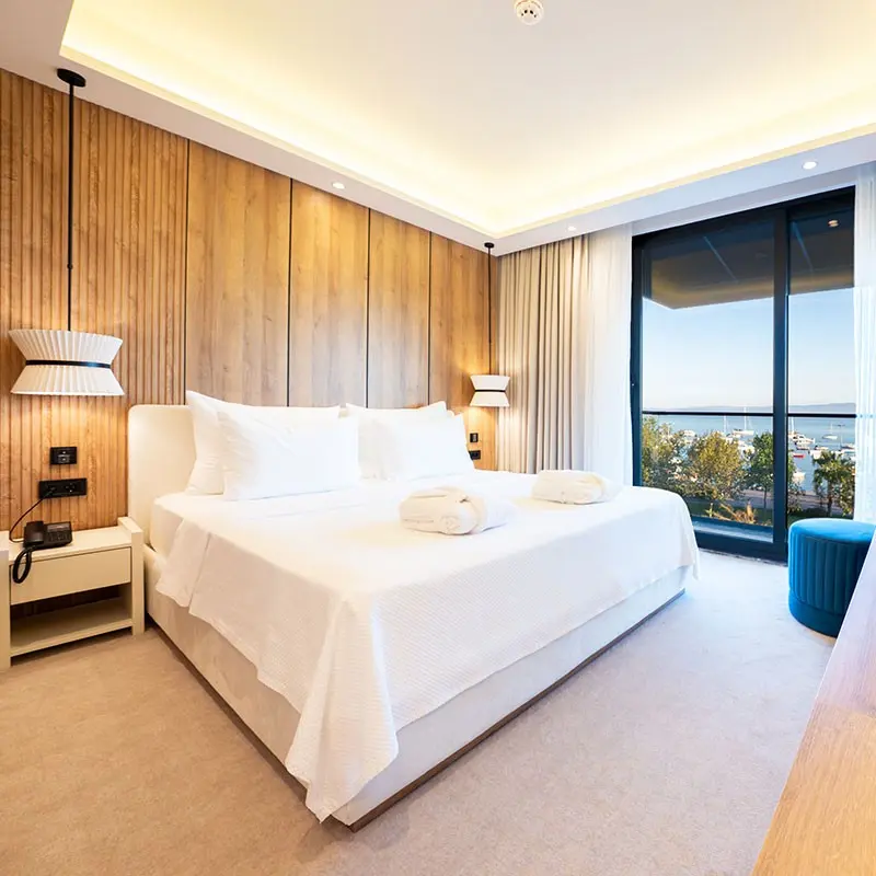 Deniz Manzaralı Deluxe Oda