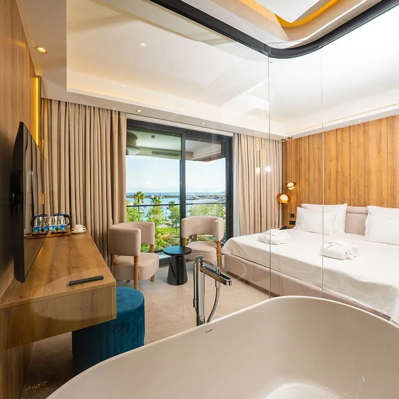 Deniz Manzaralı Suit Oda